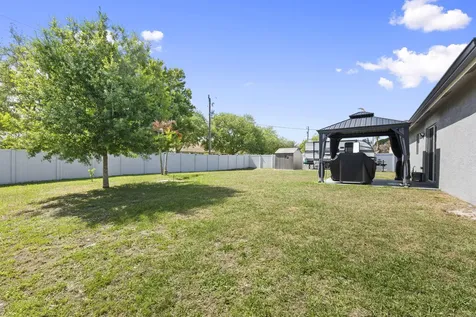 2118 SE Genoa Street Port St Lucie FL 34952