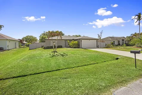 2118 SE Genoa Street Port St Lucie FL 34952