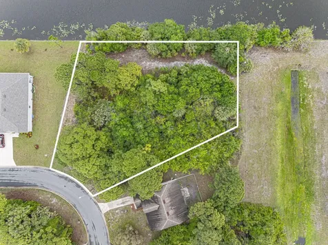 116 Dahl Avenue Sebastian FL 32958