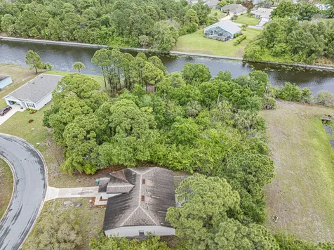 116 Dahl Avenue Sebastian FL 32958