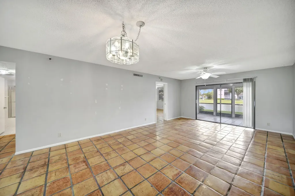 2215 Cypress Island Drive Pompano Beach FL 33069