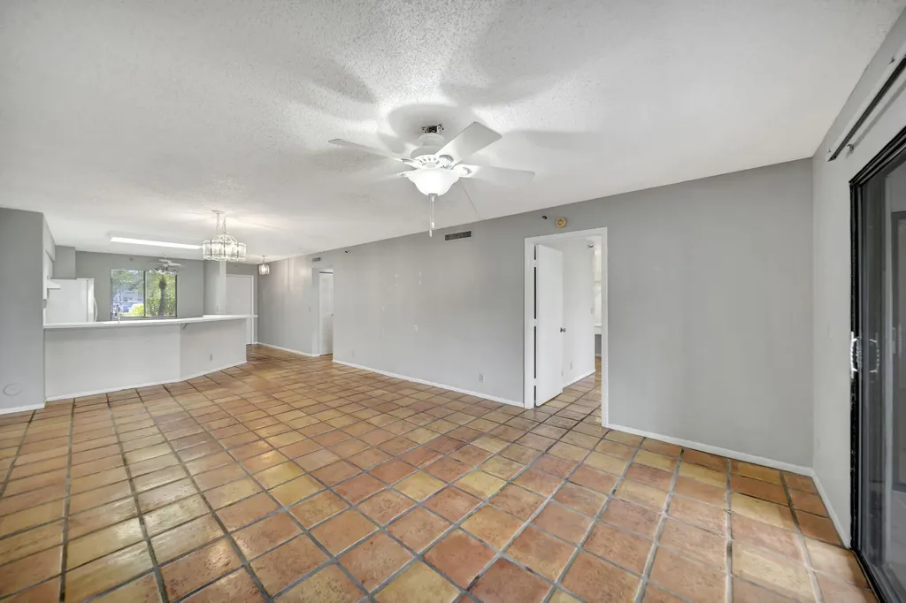 2215 Cypress Island Drive Pompano Beach FL 33069