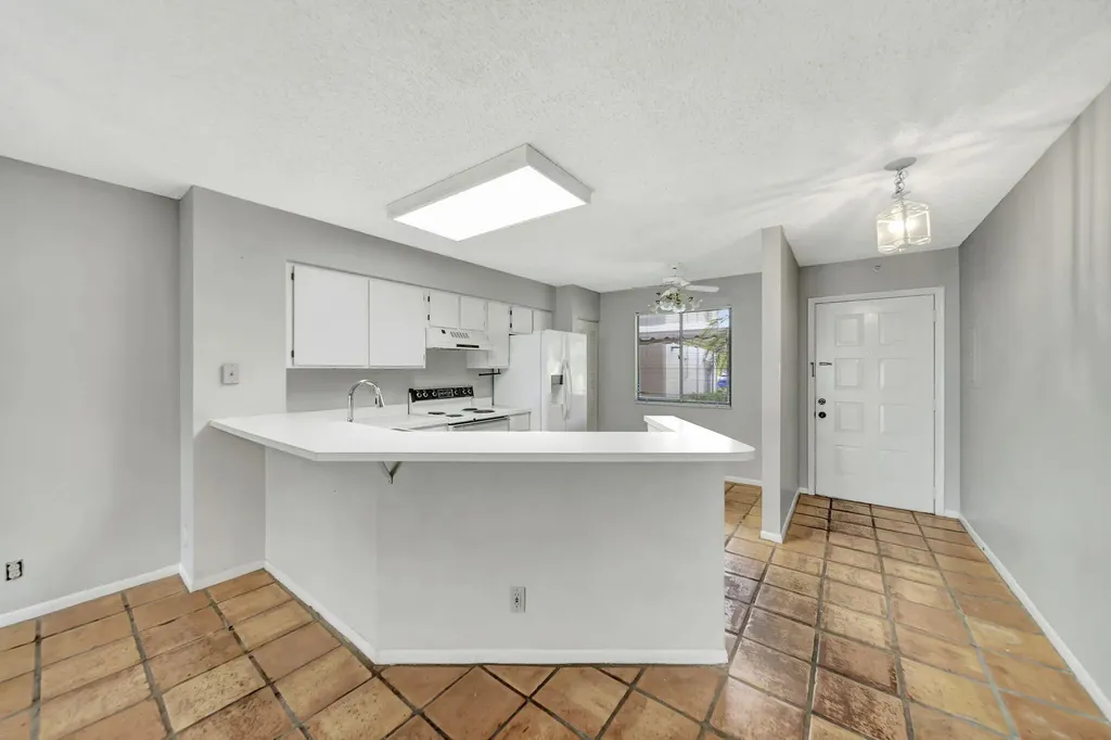 2215 Cypress Island Drive Pompano Beach FL 33069