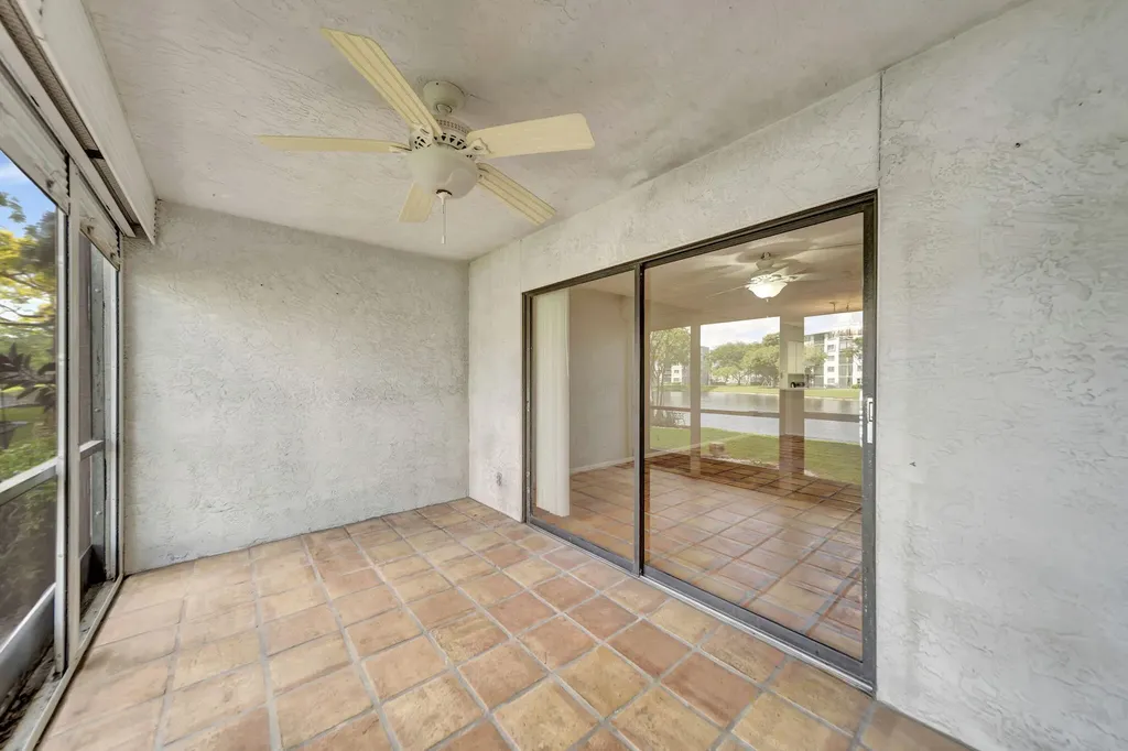 2215 Cypress Island Drive Pompano Beach FL 33069