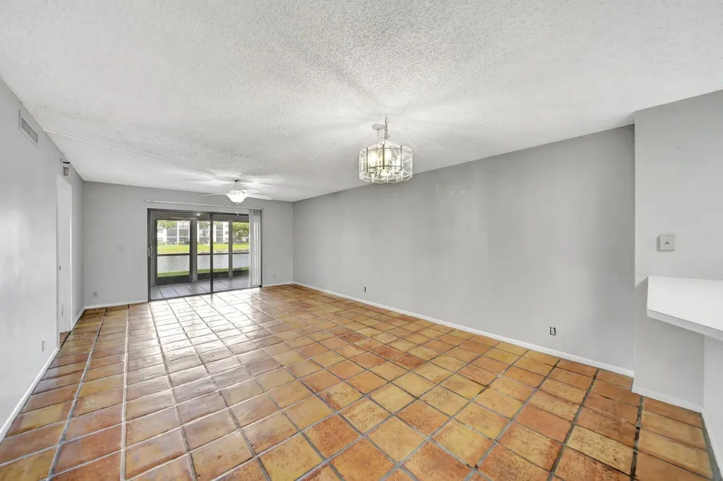 2215 Cypress Island Drive Pompano Beach FL 33069