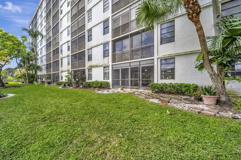 2215 Cypress Island Drive Pompano Beach FL 33069