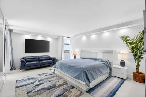 5540 N Ocean Drive Singer Island FL 33404