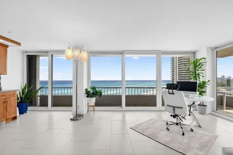5540 N Ocean Drive Singer Island FL 33404