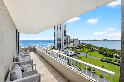 5540 N Ocean Drive Singer Island FL 33404