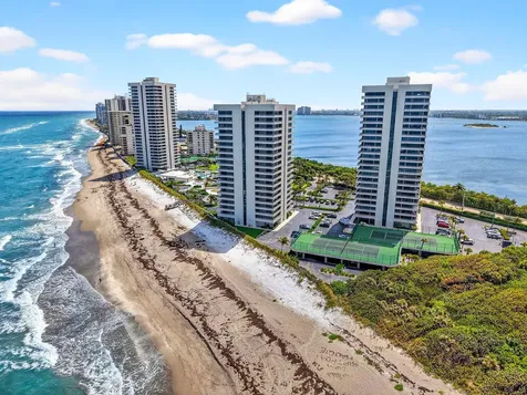 5540 N Ocean Drive Singer Island FL 33404