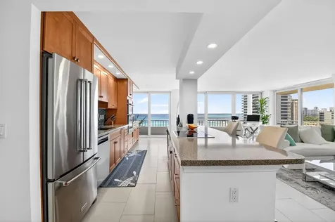 5540 N Ocean Drive Singer Island FL 33404