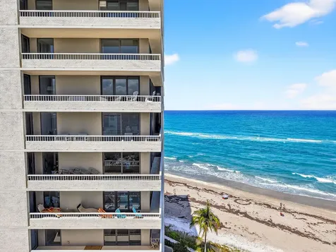 5540 N Ocean Drive Singer Island FL 33404