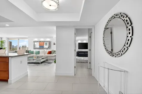 5540 N Ocean Drive Singer Island FL 33404