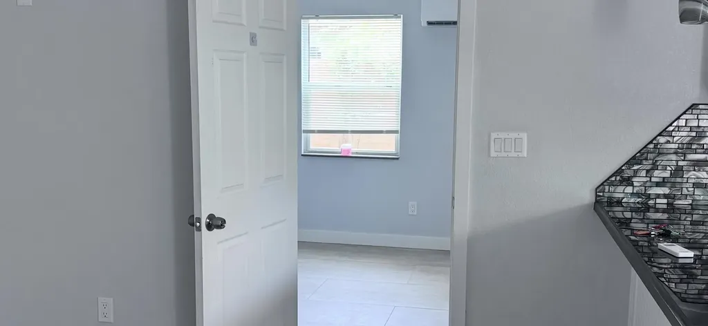 731 46th Street West Palm Beach FL 33407