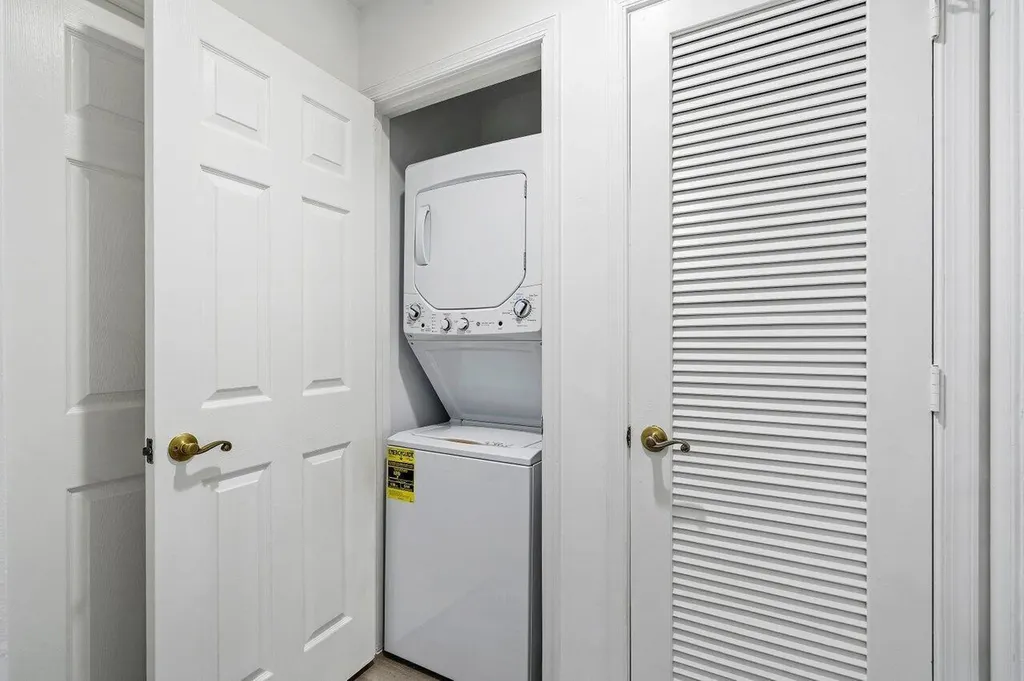 1209 Main Street Jupiter FL 33458