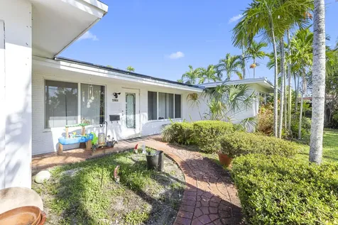 4030 NE 16th Terrace Oakland Park FL 33334