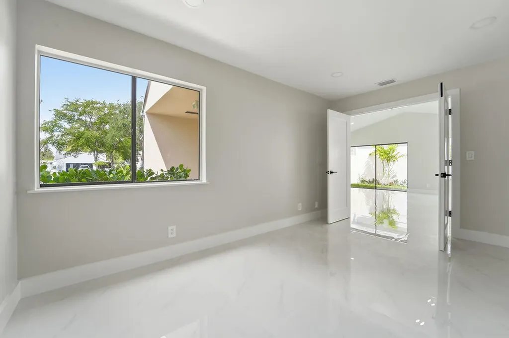 875 NW 22nd Avenue Delray Beach FL 33445
