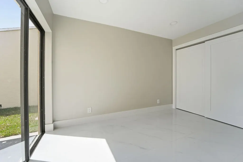 875 NW 22nd Avenue Delray Beach FL 33445