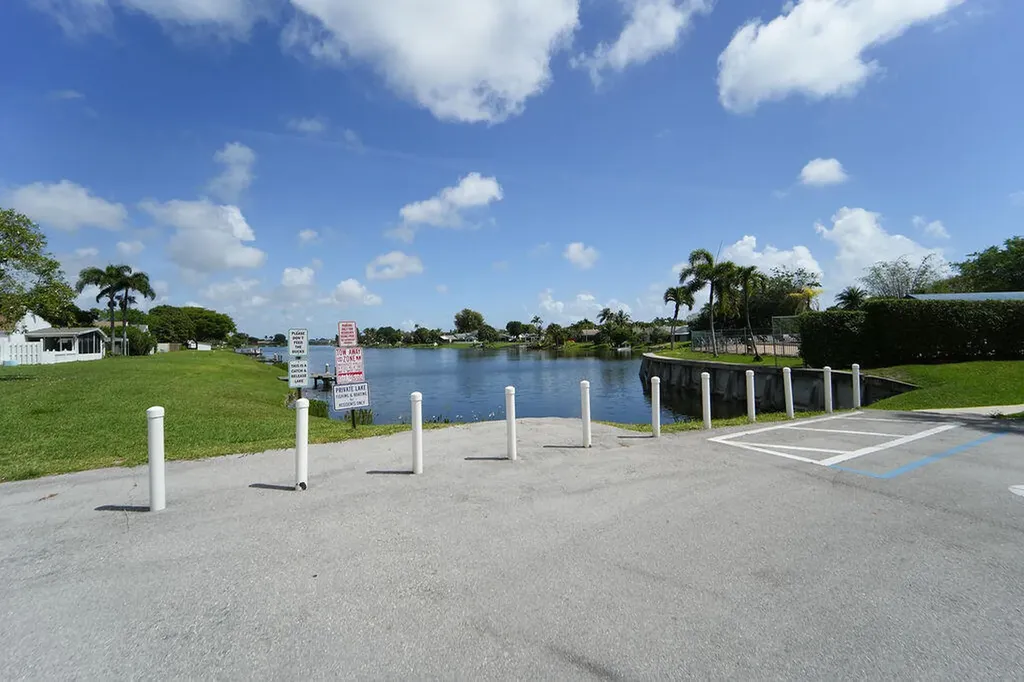875 NW 22nd Avenue Delray Beach FL 33445