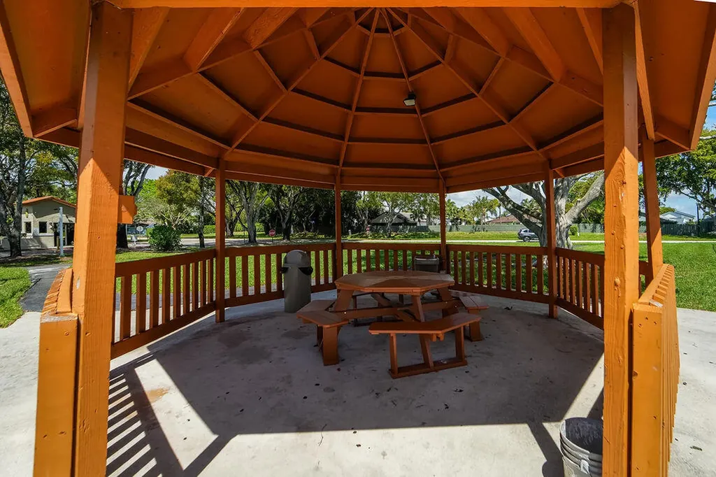875 NW 22nd Avenue Delray Beach FL 33445