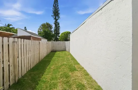 875 NW 22nd Avenue Delray Beach FL 33445