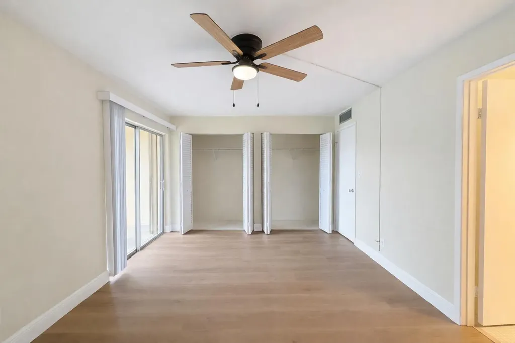 700 Village Green Court Palm Springs FL 33461