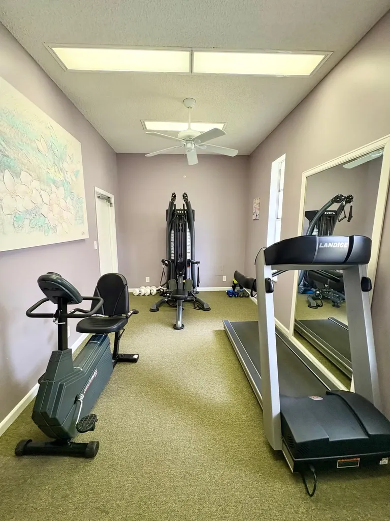 700 Village Green Court Palm Springs FL 33461