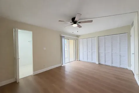 700 Village Green Court Palm Springs FL 33461