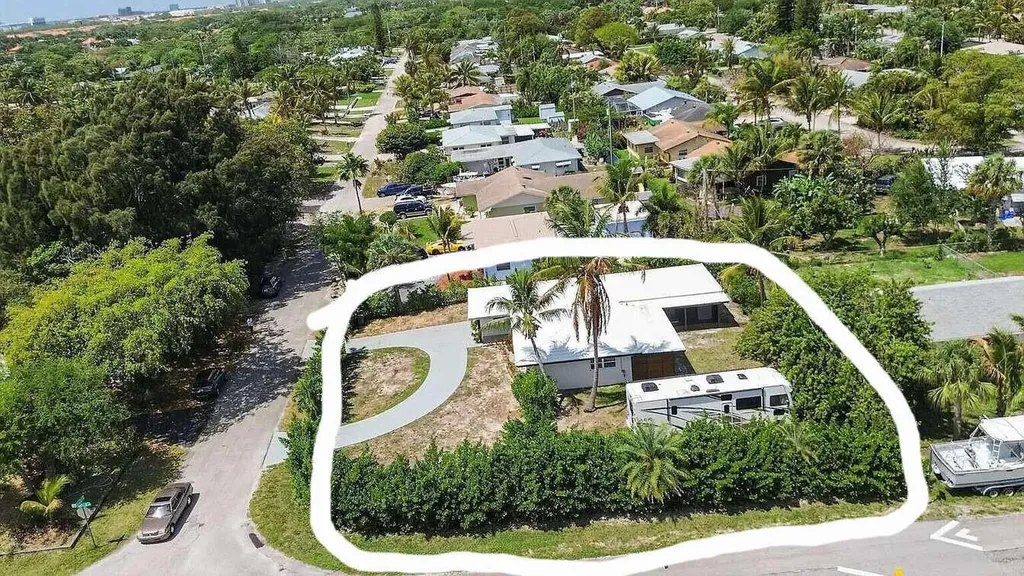 1773 Ocala Road North Palm Beach FL 33408