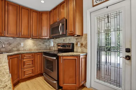 5265 NE 15th Avenue Pompano Beach FL 33064