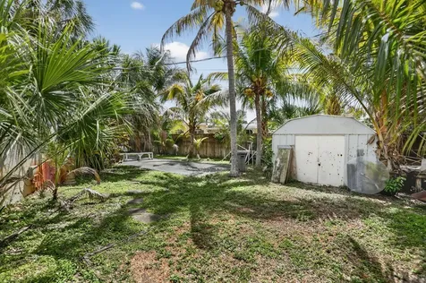 5265 NE 15th Avenue Pompano Beach FL 33064