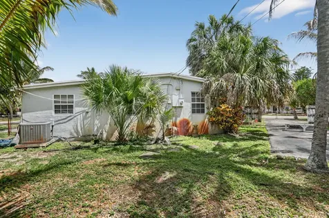 5265 NE 15th Avenue Pompano Beach FL 33064