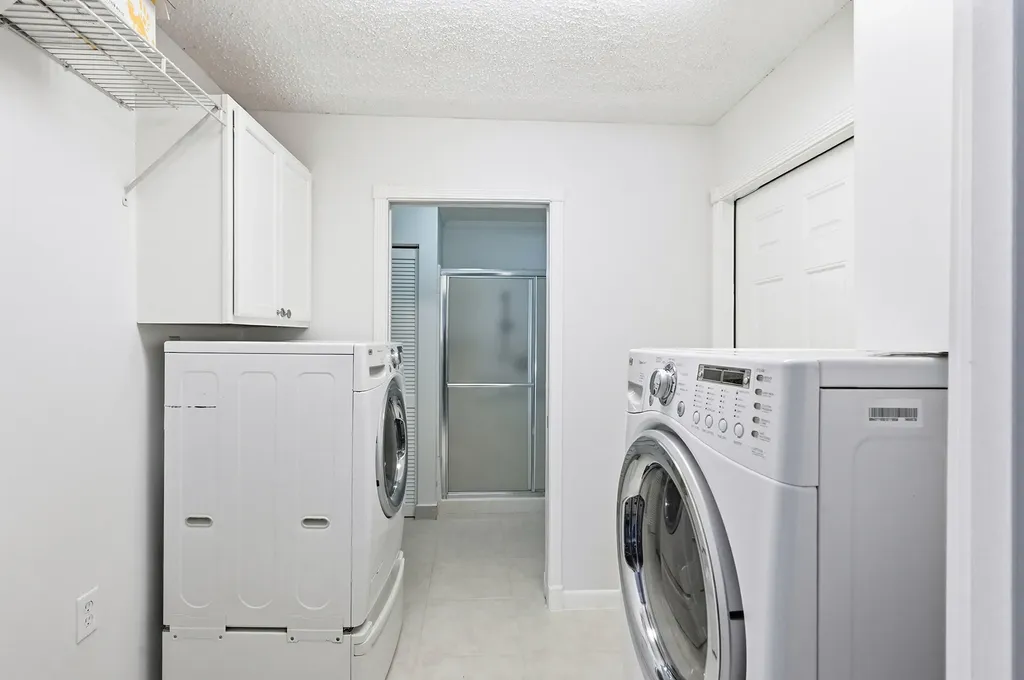 12469 SW 1st Street Coral Springs FL 33071