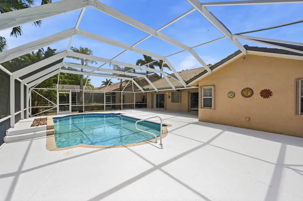 12469 SW 1st Street Coral Springs FL 33071