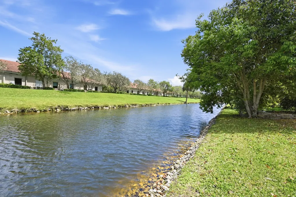 12469 SW 1st Street Coral Springs FL 33071