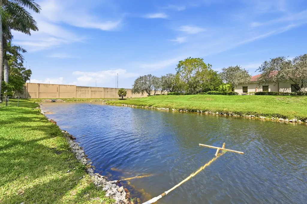 12469 SW 1st Street Coral Springs FL 33071