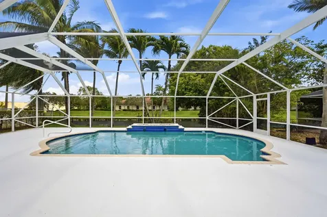 12469 SW 1st Street Coral Springs FL 33071