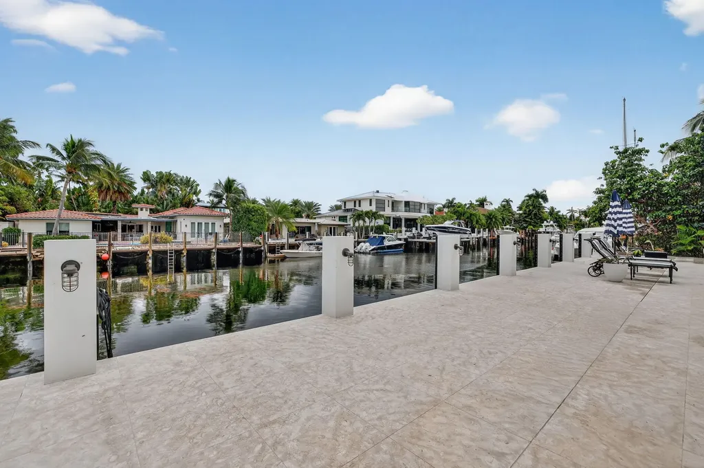 400 Mola Avenue Fort Lauderdale FL 33301