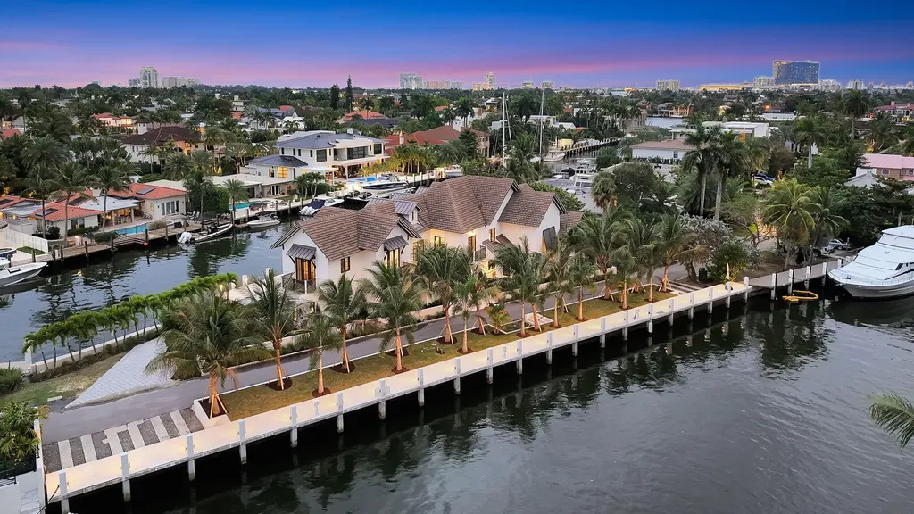 400 Mola Avenue Fort Lauderdale FL 33301