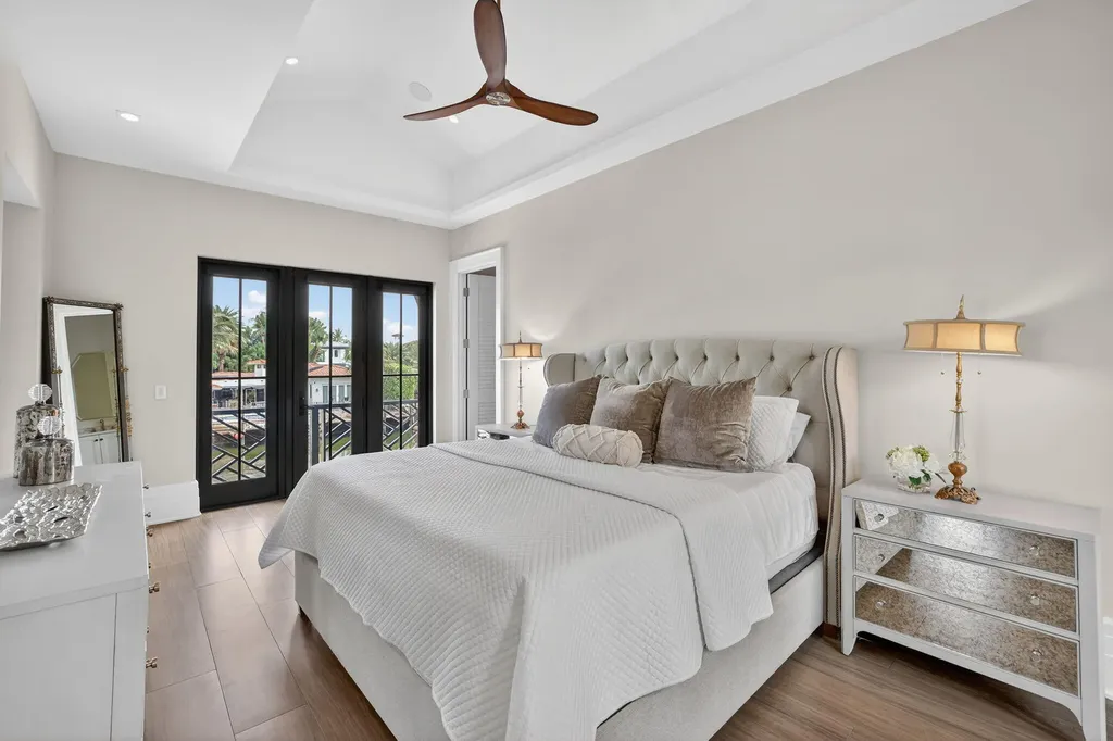 400 Mola Avenue Fort Lauderdale FL 33301