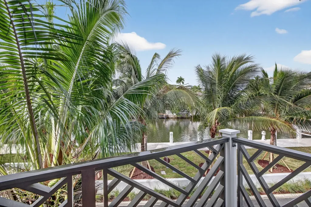 400 Mola Avenue Fort Lauderdale FL 33301