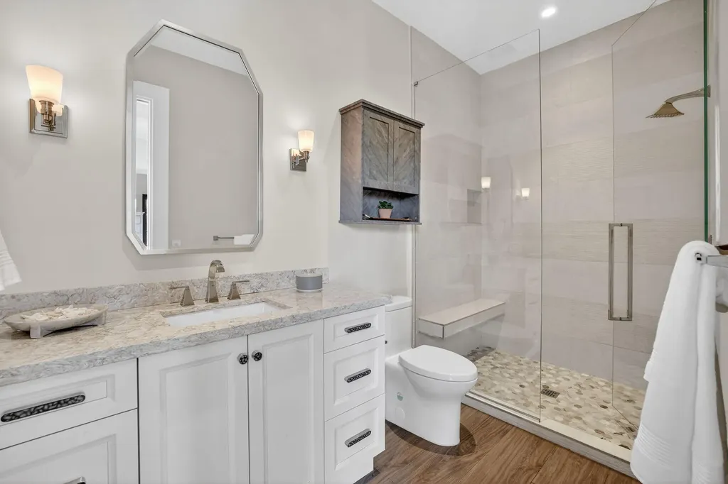 400 Mola Avenue Fort Lauderdale FL 33301