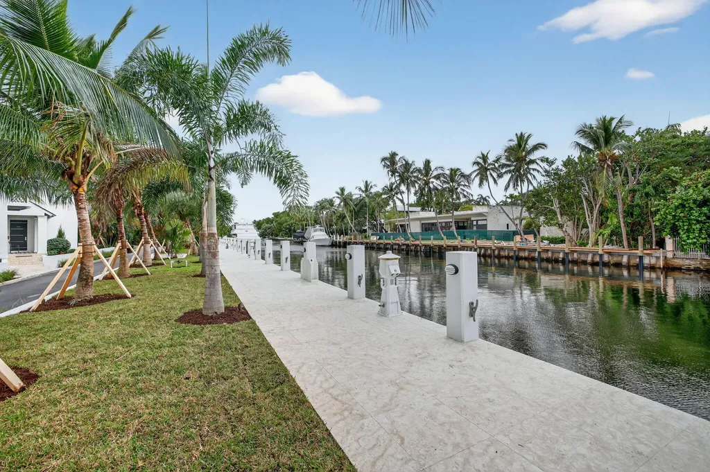 400 Mola Avenue Fort Lauderdale FL 33301