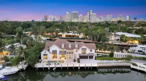 400 Mola Avenue Fort Lauderdale FL 33301