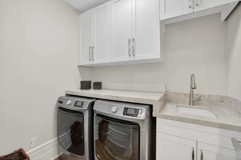 400 Mola Avenue Fort Lauderdale FL 33301