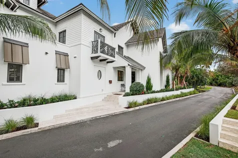 400 Mola Avenue Fort Lauderdale FL 33301