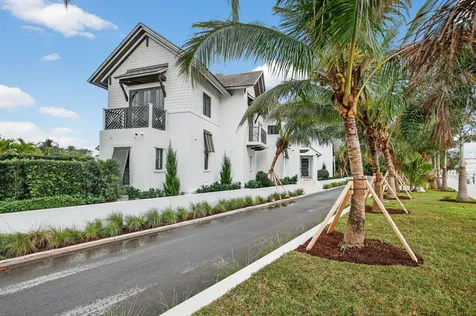 400 Mola Avenue Fort Lauderdale FL 33301
