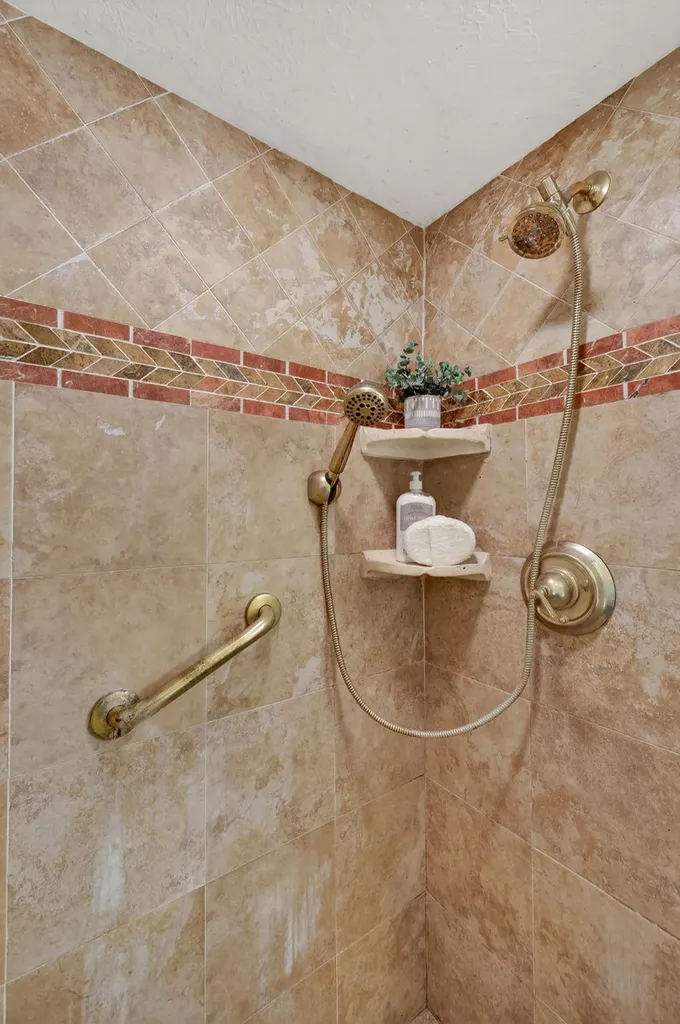 9101 SW 19th Place Davie FL 33324