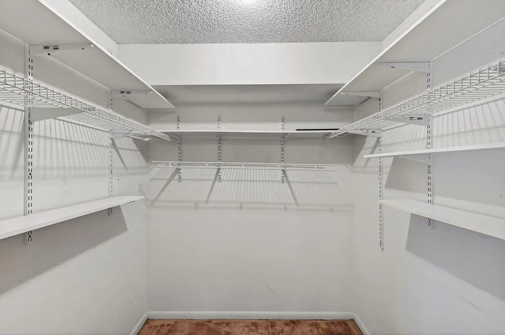 9101 SW 19th Place Davie FL 33324
