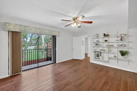 9101 SW 19th Place Davie FL 33324